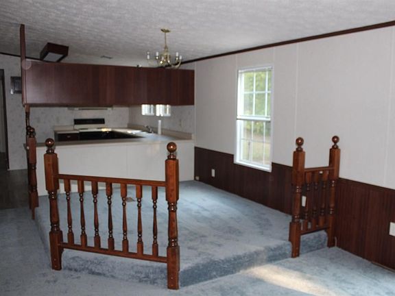 4th image of 3525 Jubilee Dr