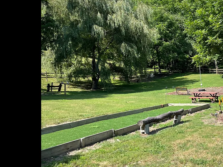 Outdoor horseshoe area