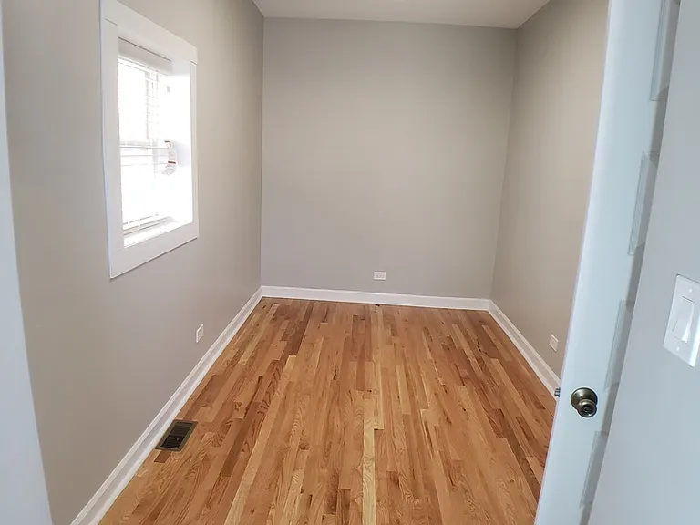 4830 W Newport Ave #1 — Photo 39
