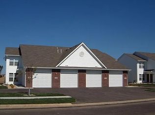 7322 -28 Shillington Drive - 7326 ( MLE ), Rockford, IL 61107