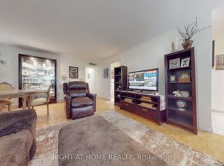 61 Richview Rd #508, Toronto, ON M9A4M8