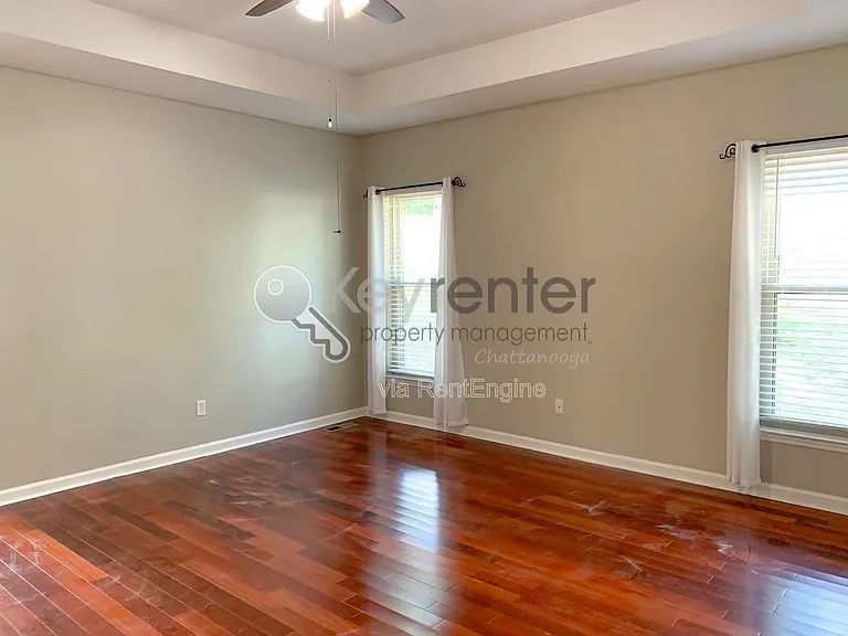 7716 Royal Harbour Cir — Photo 33