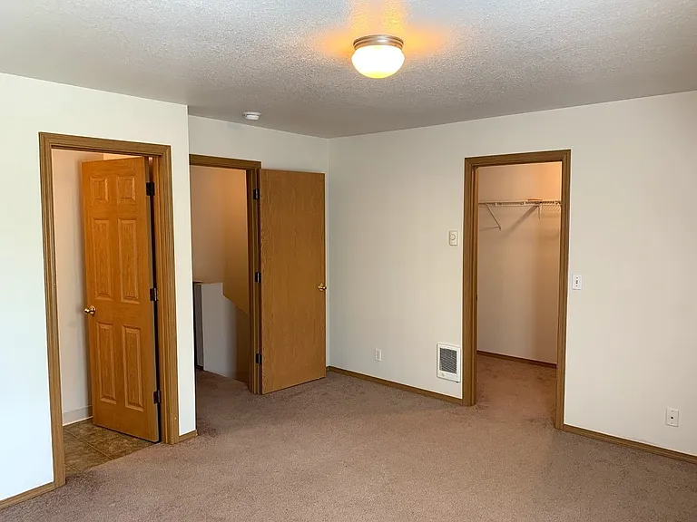 Millbrook Townhomes — Photo 52
