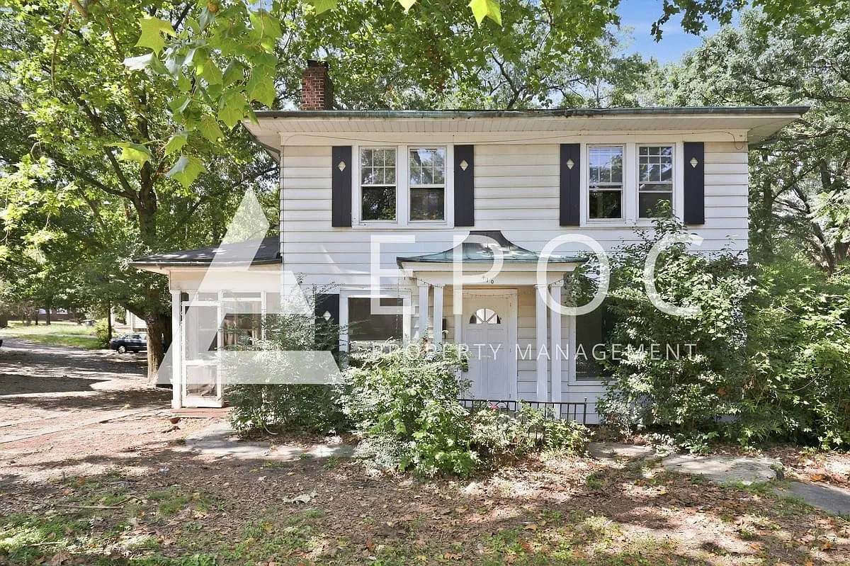 410 South Josephine Boyd Street — Photo 2