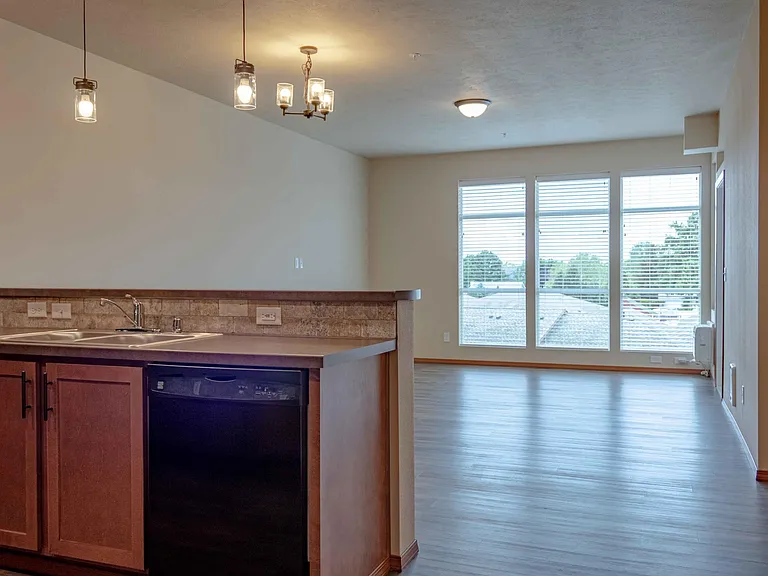 13506 E Broadway Ave #B103 — Photo 5