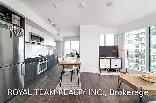68 Shuter St Photo 1