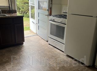 24-26 Cedar St, New Egypt, NJ 08533