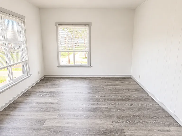 520 Karr Ave — Photo 10