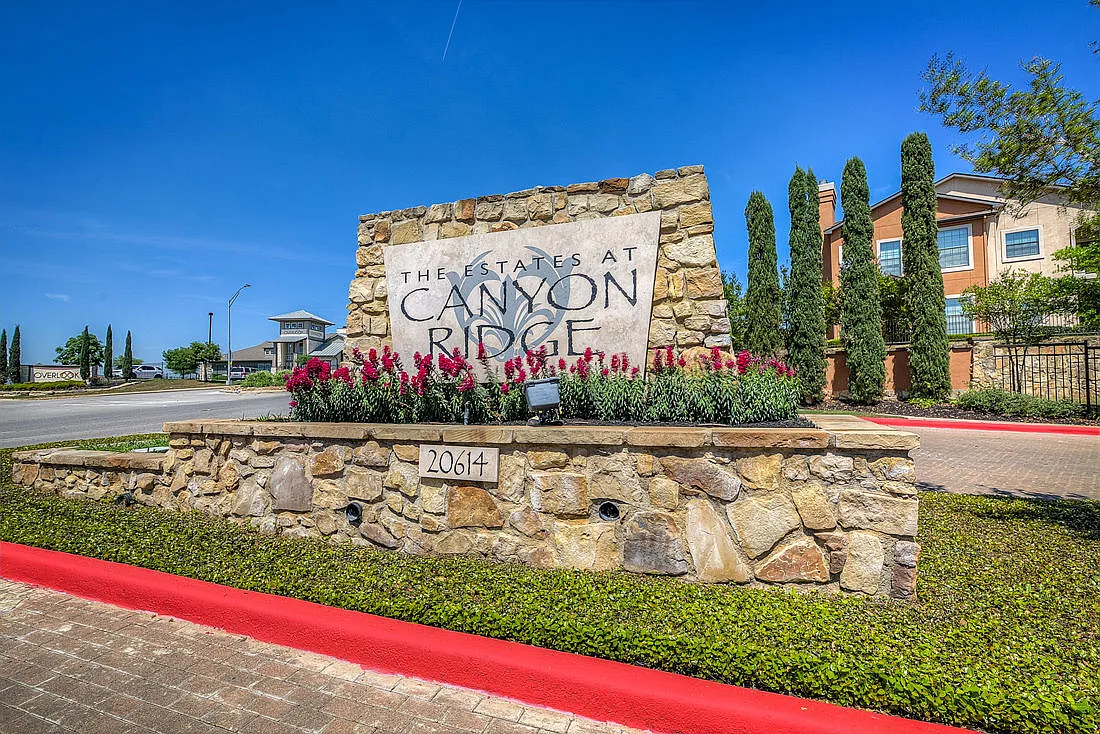 Estates at Canyon Ridge — Photo 4