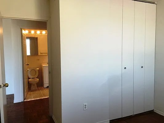 Rented by Prime Realty | media 20