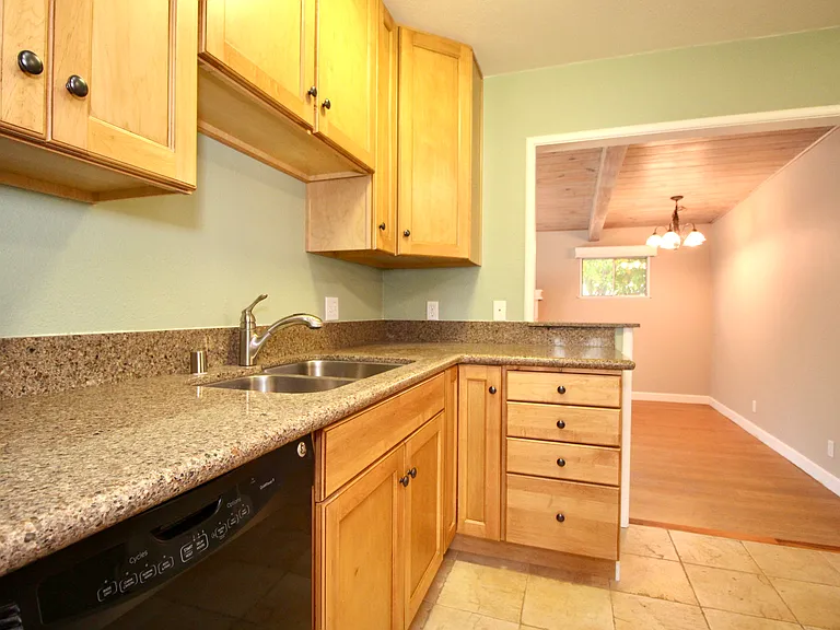15539 Vassar Ave — Photo 18