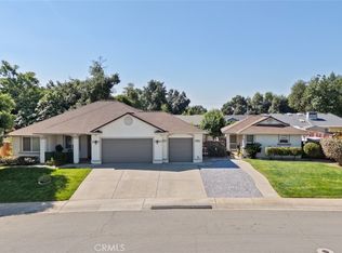 1613 Galaxy Way, Redding, CA 96002