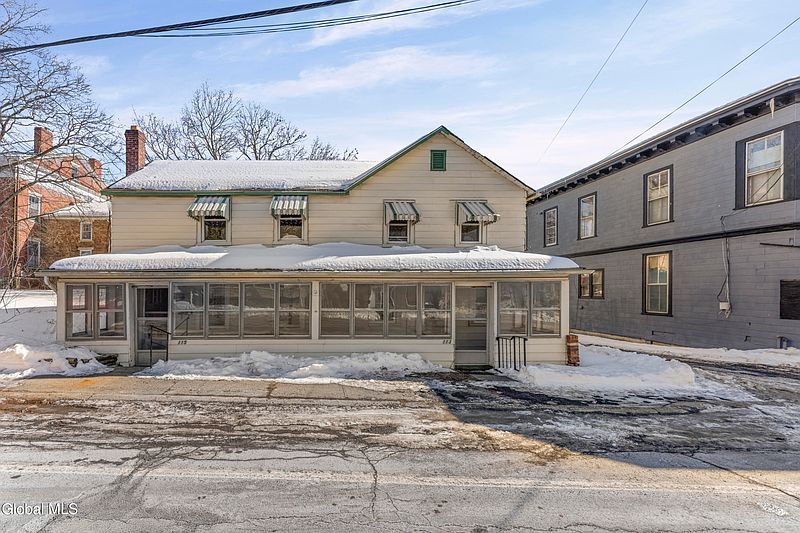 2nd image of 115 N Washington Street