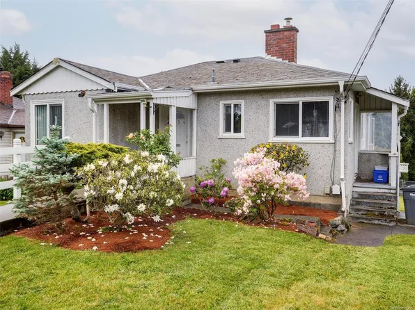 4034 Carey Rd, Saanich, BC V8Z 4E8
