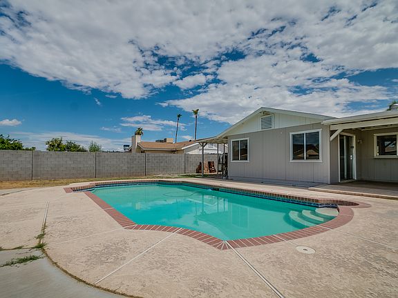 5th image of 7426 W Carol Ave