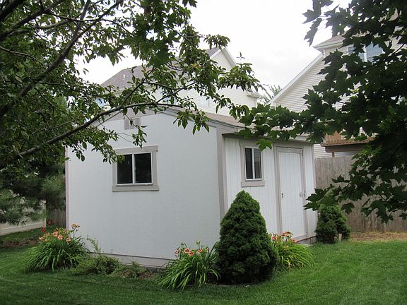 4th image of 3275 Prairieview Dr