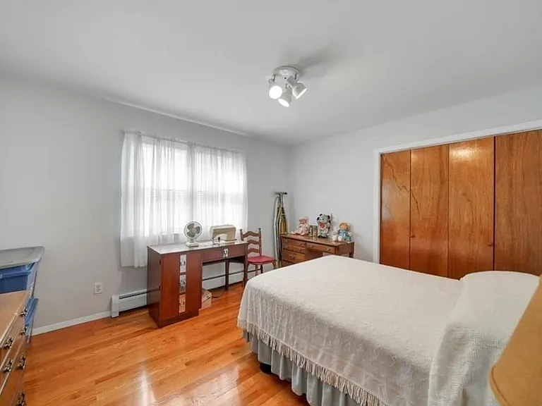 22 Riverside Dr #2 — Photo 7