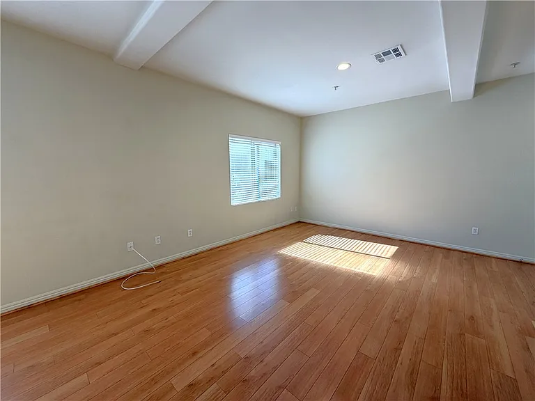 2440 Purdue Ave #103 — Photo 3