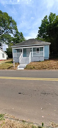 182 Poplar St Photo 1