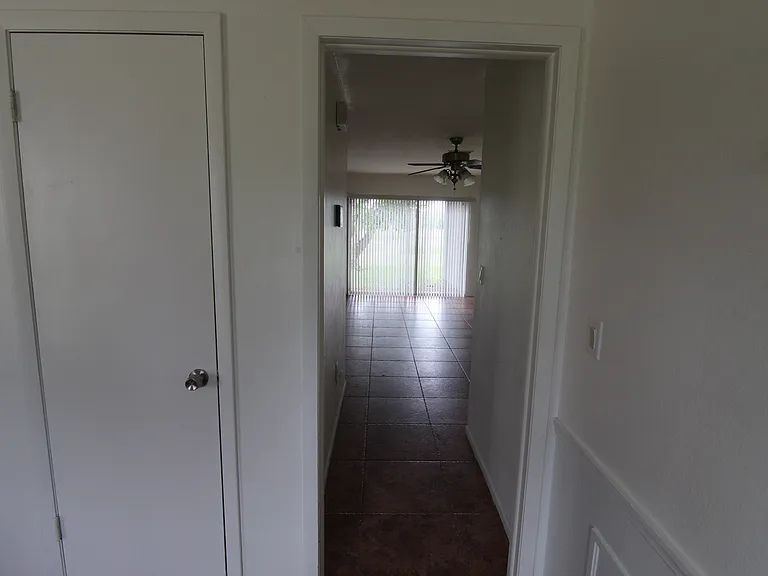 5565 Baffin Cir — Photo 19