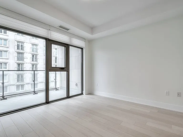6 Jackes Ave #304-U304 — Photo 8