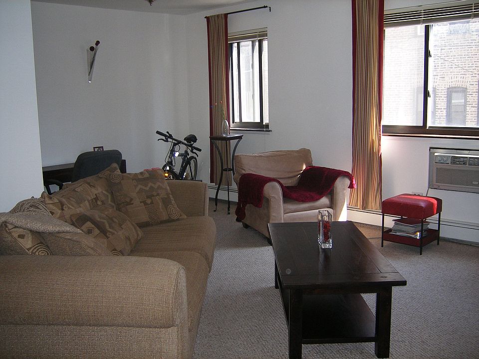 Living/Dining Rooms