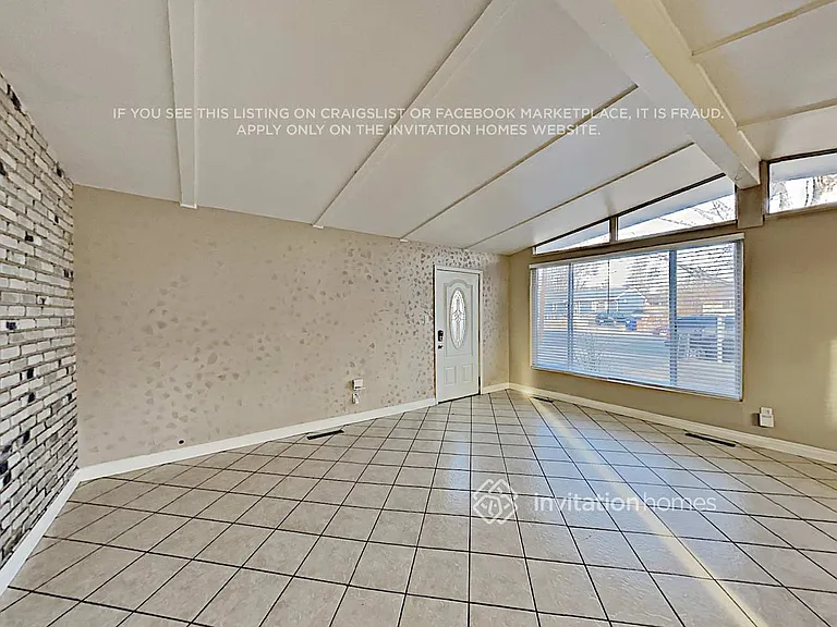 190 Campo St — Photo 3