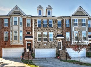 3211 Luke Crossing Dr, Charlotte, NC 28226