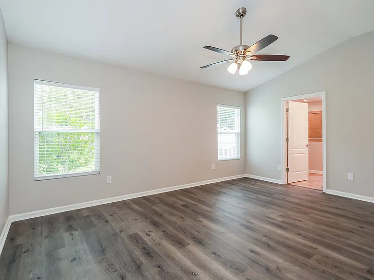 1908 High Prairie Ln — Photo 11