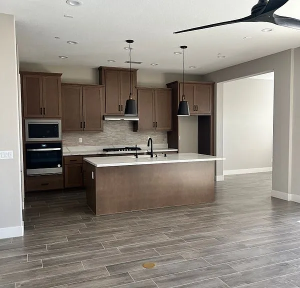 2557 Orinoco Pl — Photo 2