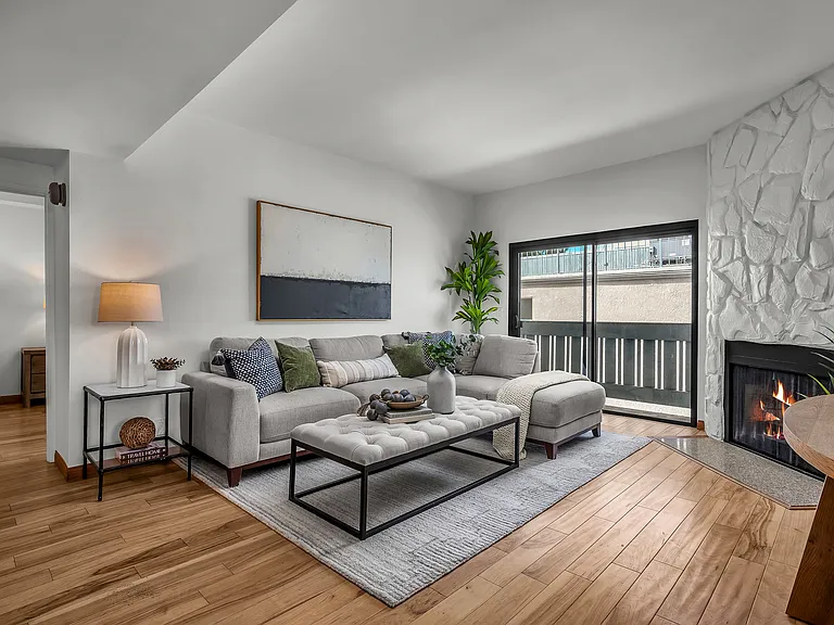 8162 Manitoba St #202 — Photo 25