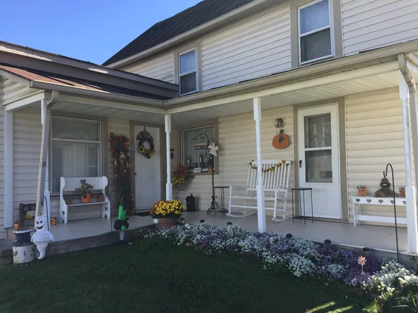 29 S High St, Jeromesville, OH 44840