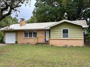 704 S 35th St, Parsons, KS 67357