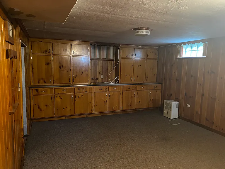 729 Jones St — Photo 11