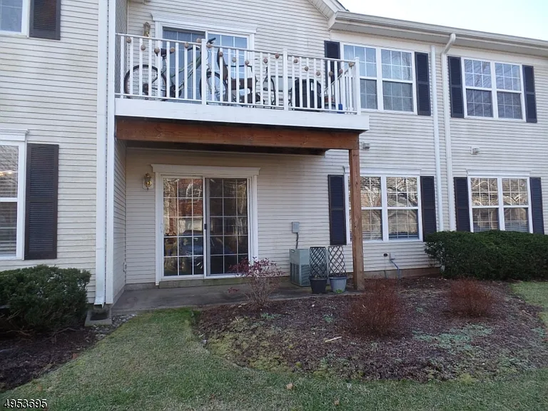 246 Marcia Way — Photo 19