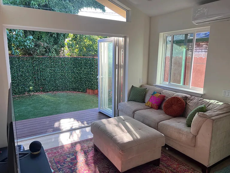 1629 Martin Ave — Photo 6