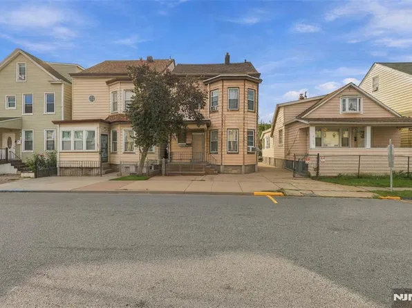 1044 22nd Street, Paterson, NJ 07513
