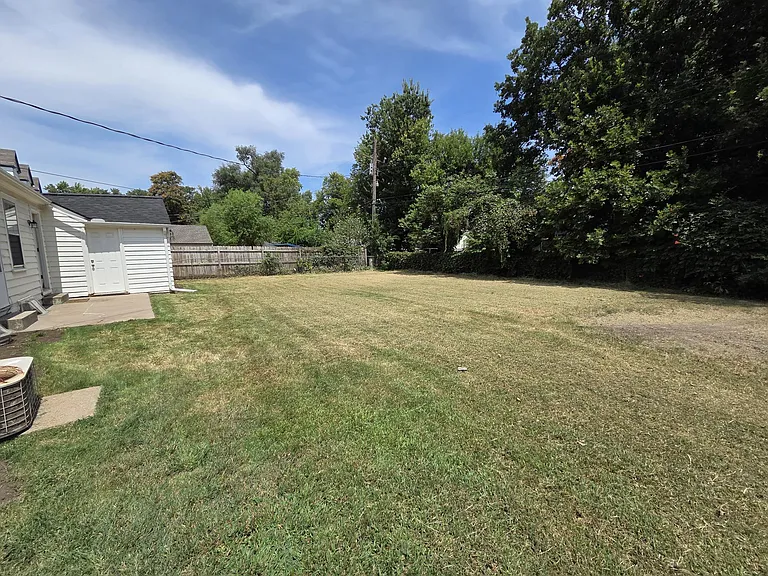 428 S Elpyco Ave — Photo 12