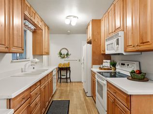 1261 Deerwood Drive, Ukiah, CA