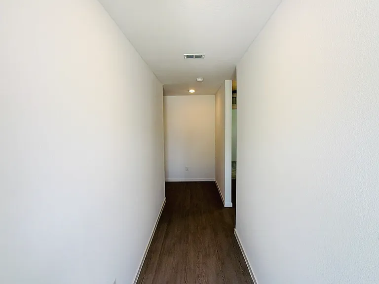 234 Hidden Meadows Dr — Photo 5