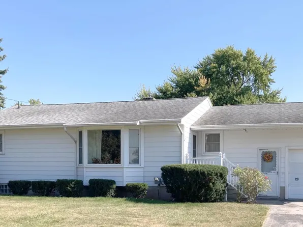 209 Spengler Dr, Bay City, MI 48708