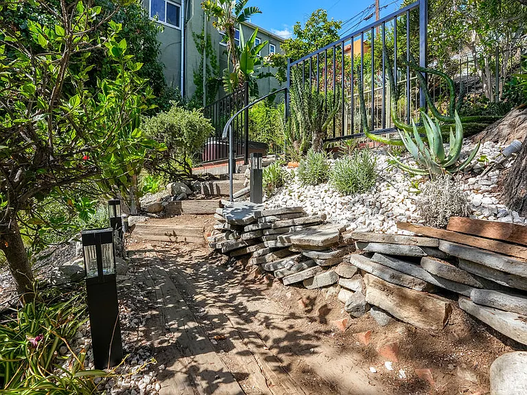 1745 W Silver Lake Dr — Photo 29