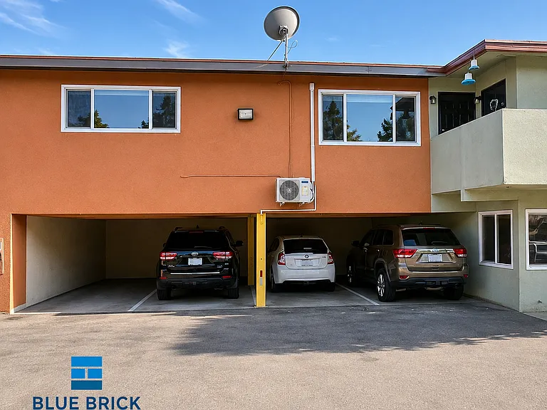 628 S Burger Ave #2 — Photo 12