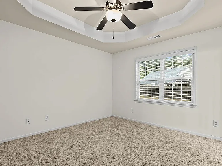 1003 Wt Whitehead Dr — Photo 11