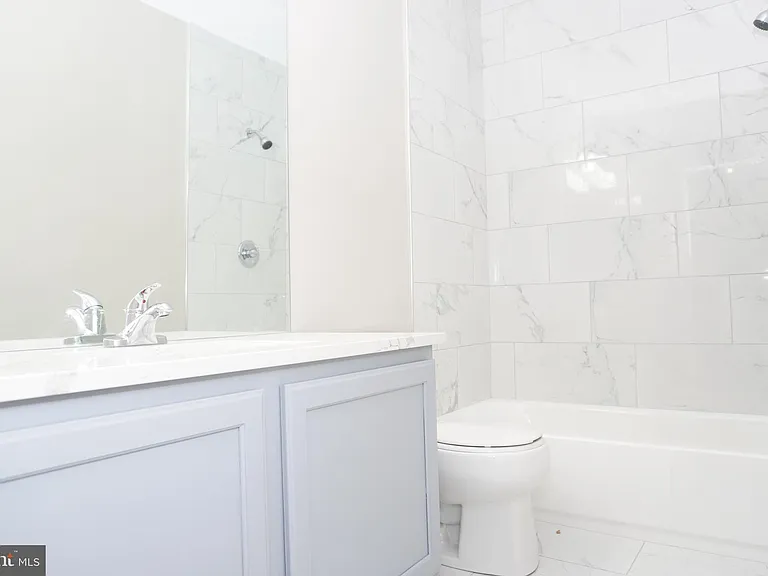 14882 Geranium Ct — Photo 29