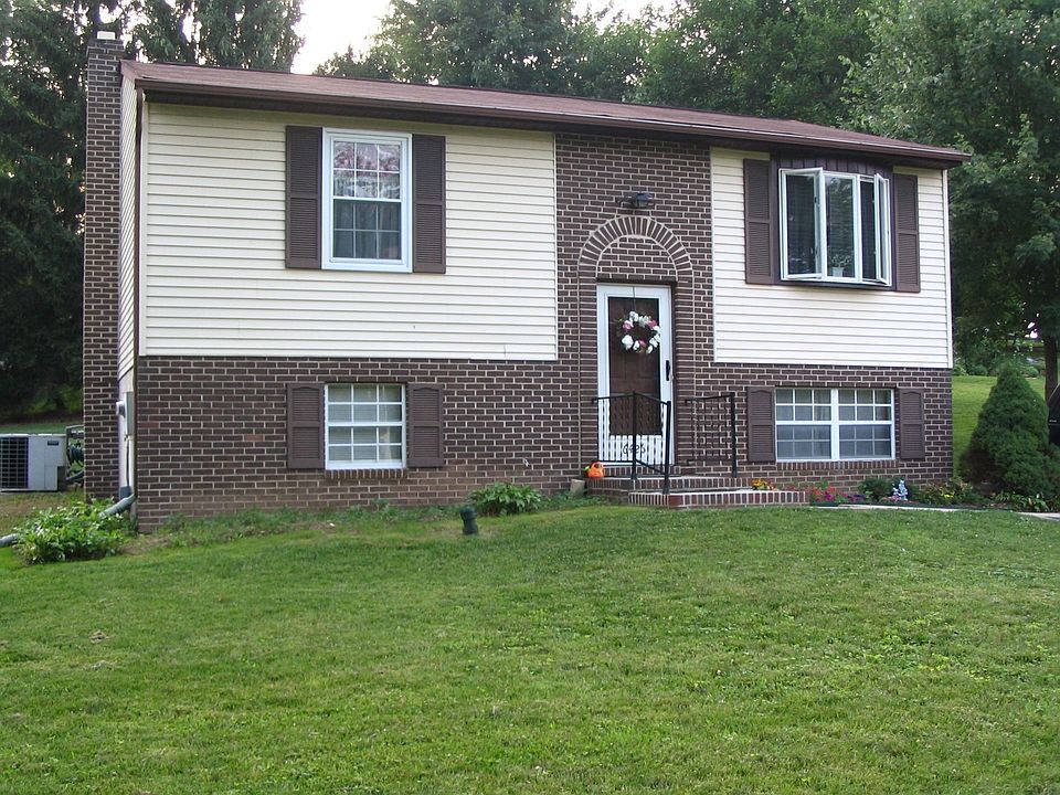 After we moved in, late July 2006.