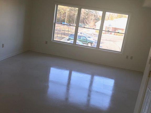 5th image of 21155 Lexwood Dr Unit 105