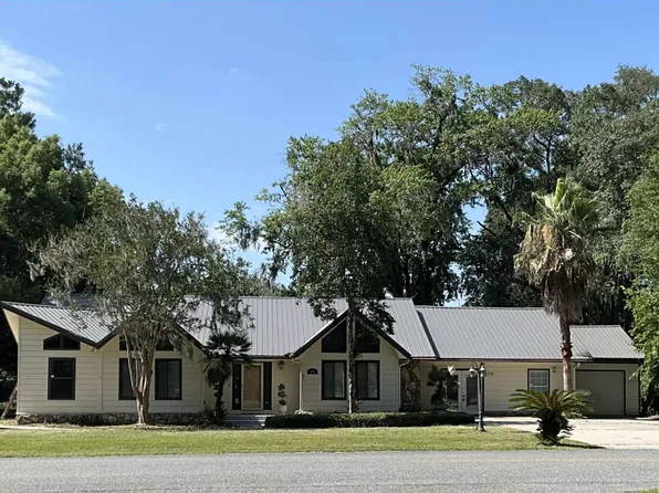 1316 NW Frontier Dr, Lake City, FL 32055