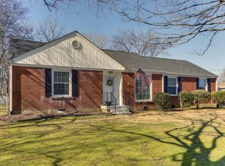 224 Fairway Dr, Nashville, TN 37214
