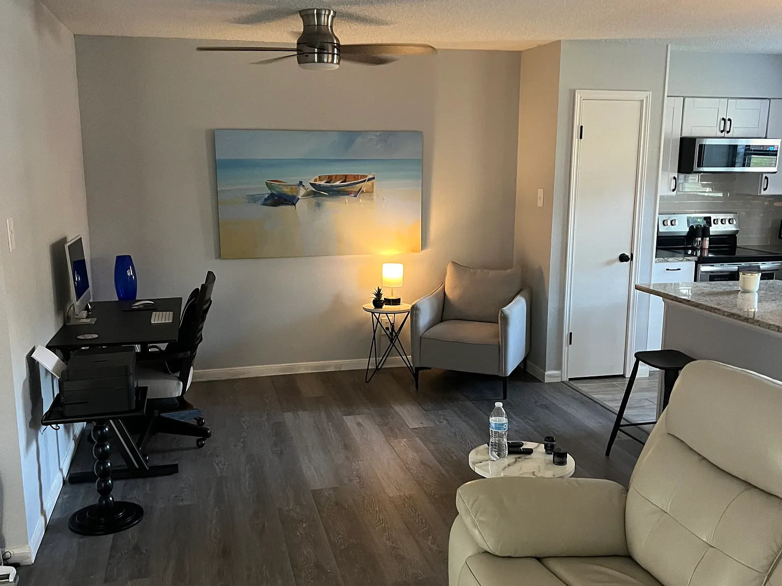 1 bed, 792 sqft, $1,450 — Photo 3